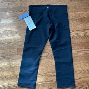 Lululemon Wonder under crop size 8 New with tags